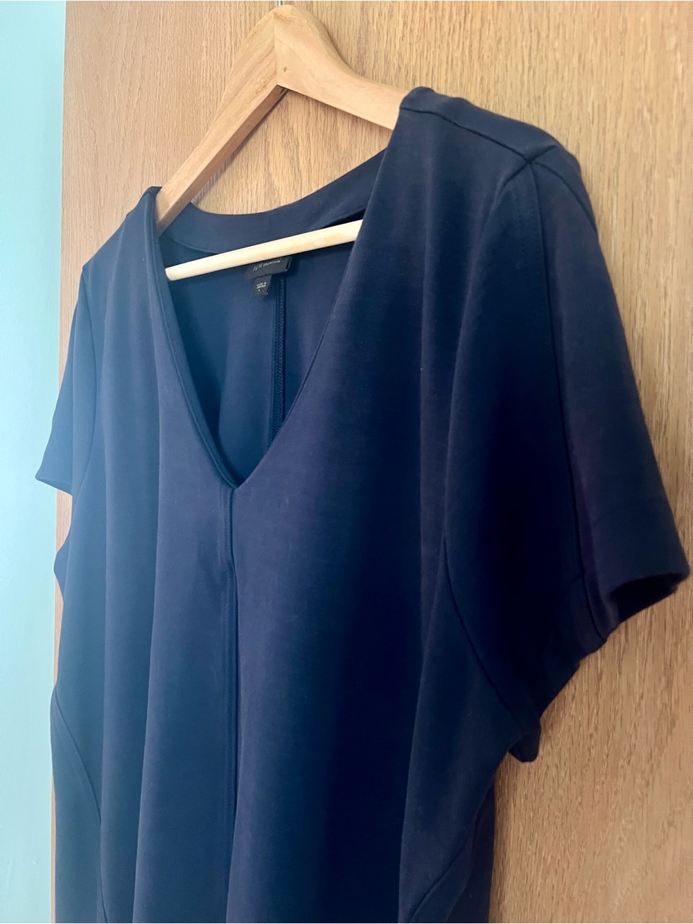 J Jill Wearever Collection Navy V-Neck Short Sleeve Top size large